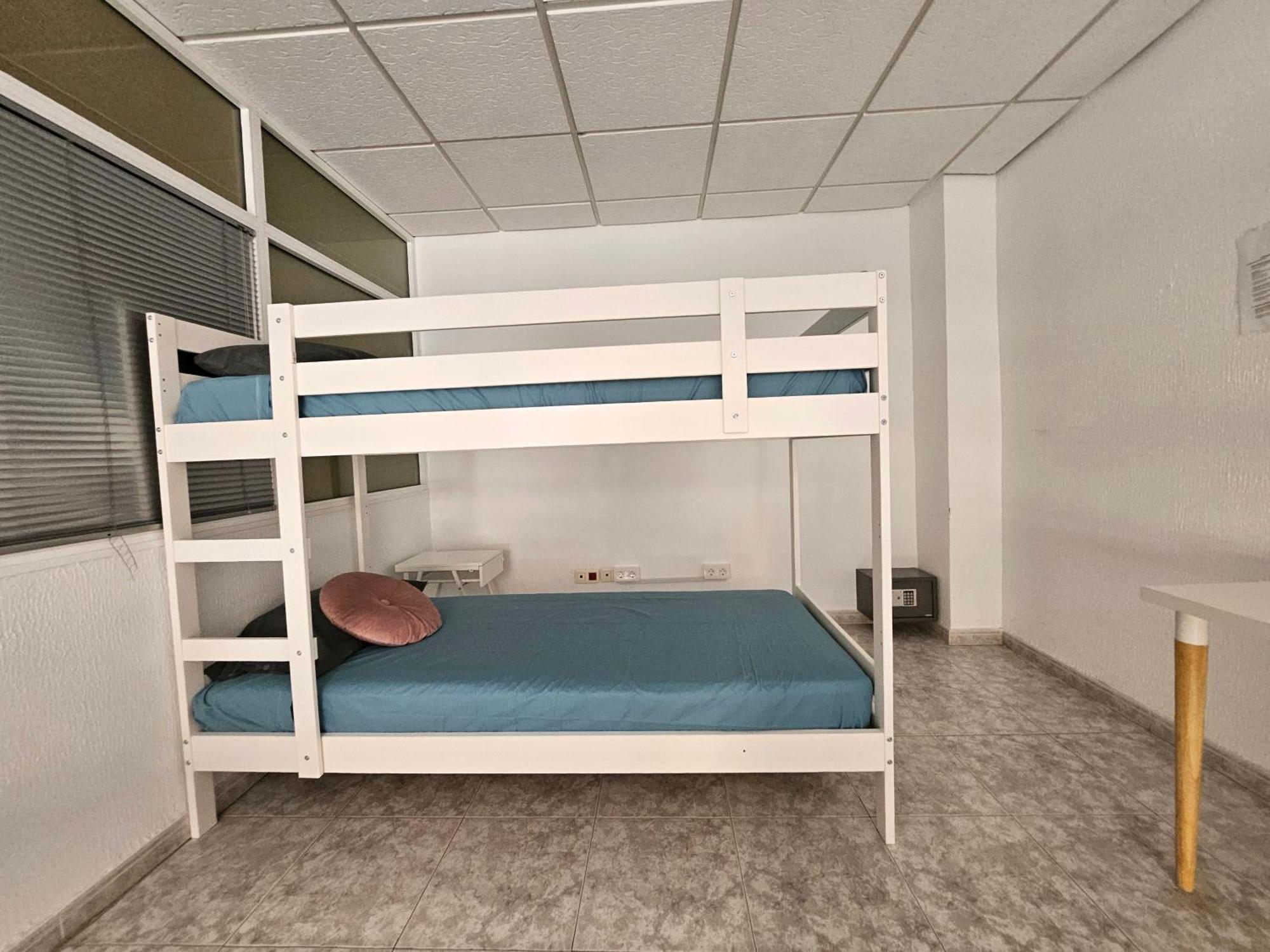 Corralejo Coliving By Amazzzing Travel Hostel ภายนอก รูปภาพ