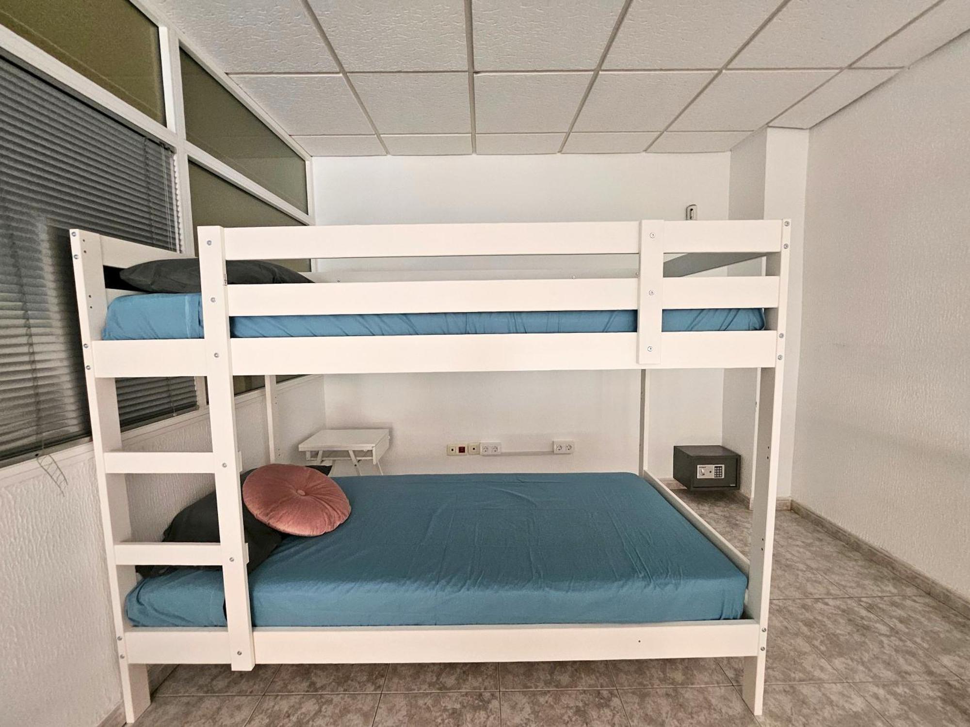 Corralejo Coliving By Amazzzing Travel Hostel ภายนอก รูปภาพ